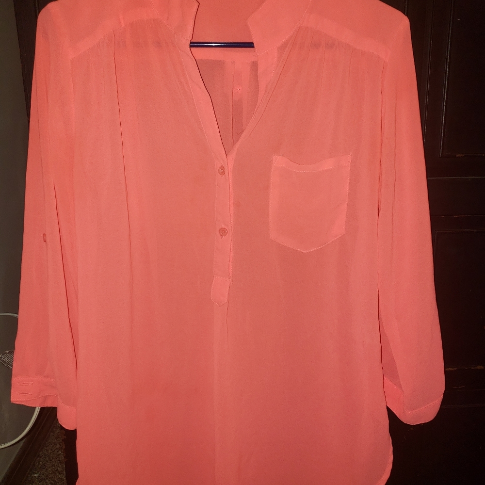 CALS v neck dress top, size small, pink